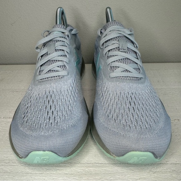 NEW BALANCE Women’s Fresh Foam Arishi v3 Gray Teal Sneakers Size 8.5 - Picture 3 of 10